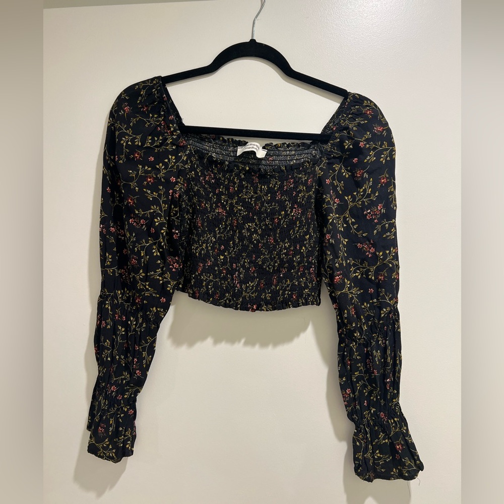 OLIVACEOUS: Floral Black Smocked Women's Top